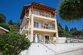 Brentanos Apartments Corfu